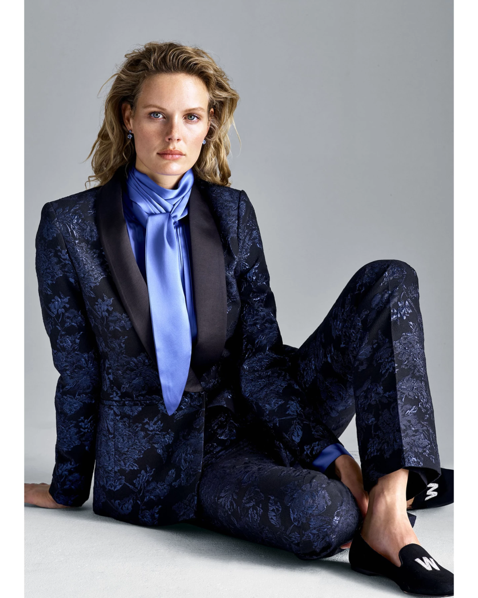 W_194_07_24a12ac4-ab1c-421b-9cfe-30eb5afef890_1800x1800